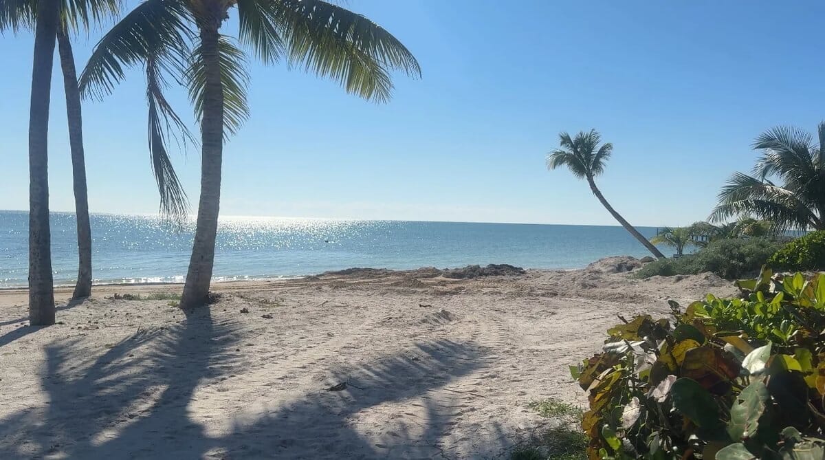 Traveling With Paddleboards, A Hydrus Winter Escape to the Florida Keys